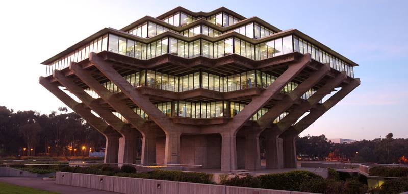 UC San Diego Public Tours: Highlighting Campus History, Art and Architecture