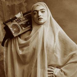 Literature and Religion in Modern Iran